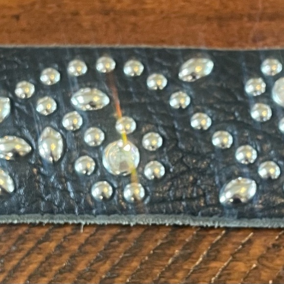 Y2K TYLIE MALIBU Crystal Studded Belt